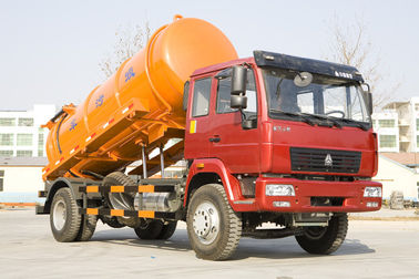 Camion di aspirazione delle acque luride di Sinotruk di 6 ruote 266 cavalli vapore un letto con il carro armato dell'arancia di 10 CBM