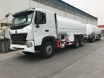 Camion di consegna dell'olio della struttura d'acciaio di 371 di cavallo di potere di serbatoio di combustibile ruota del camion 10