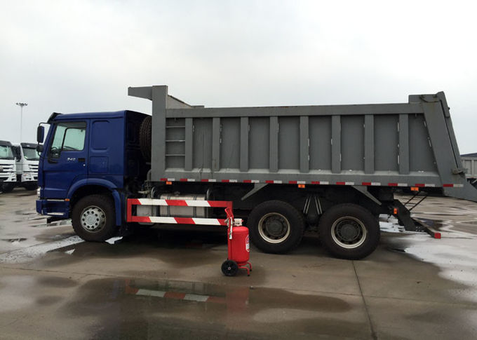 10 motore di capacità WD615.47 371HP di Tipper Dump Truck High Loading delle ruote